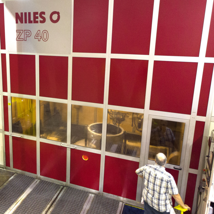 ITAMCO Niles ZP 40 Gear Grinder