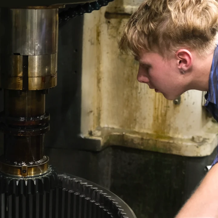 Gear Shaping at ITAMCO
